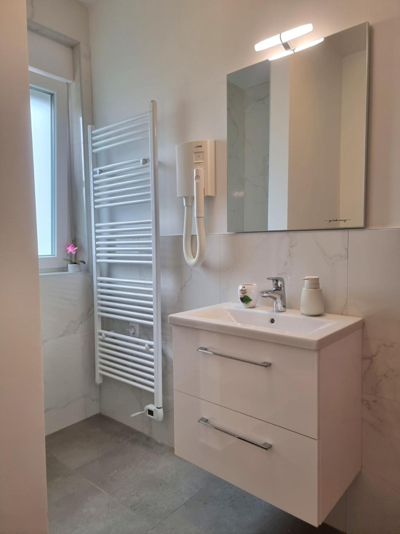 Crystal Apartment Ουμάγκ Εξωτερικό φωτογραφία